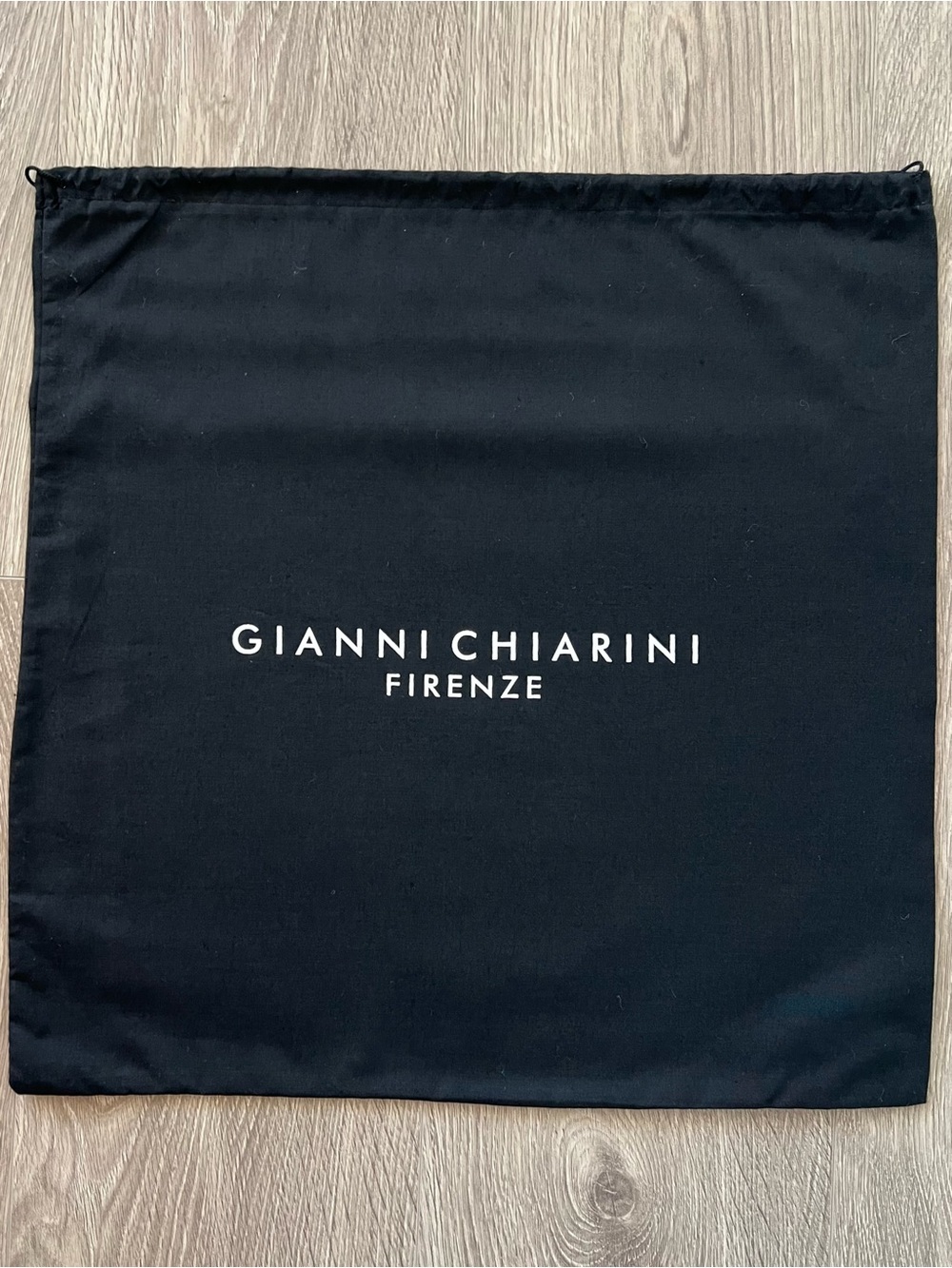 Gianni Chiarini dust bag (C399)